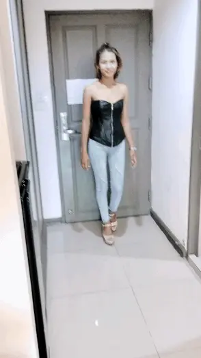 janet bee independent escort bangkok singapore panama paris